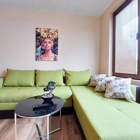 Апартаменти За Гости Делукс Burgas Exteriör bild