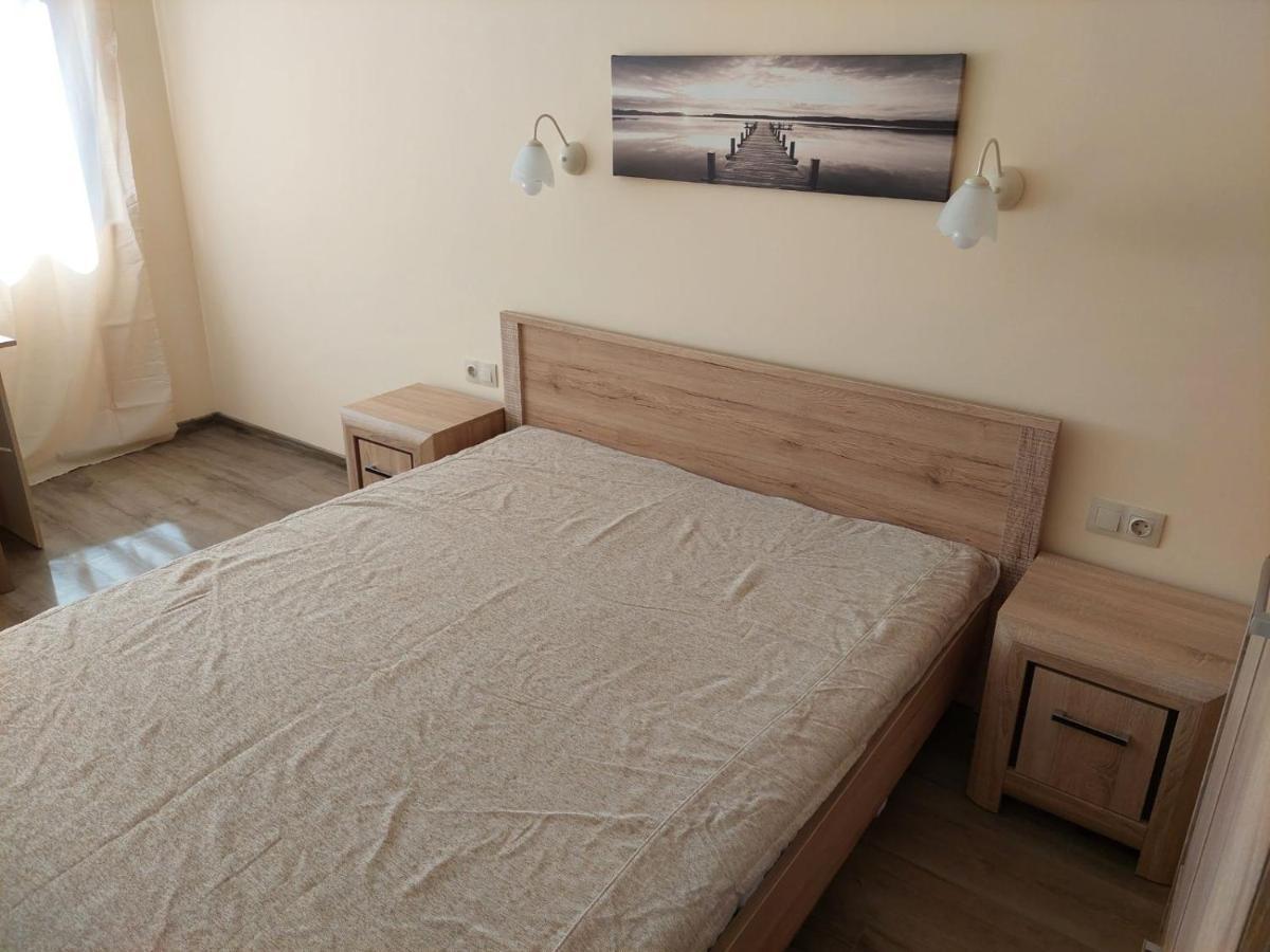 Апартаменти За Гости Делукс Burgas Exteriör bild