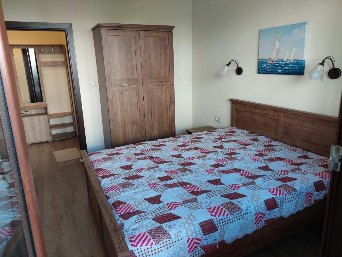 Апартаменти За Гости Делукс Burgas Exteriör bild